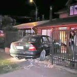 Conductor perdio control de Vehiculo impactando con una vivienda en Río Bueno